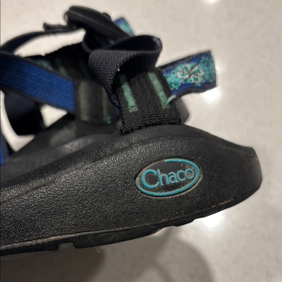 Chaco Navy and Teal Outdoor Sandals - Picture 4 of 6